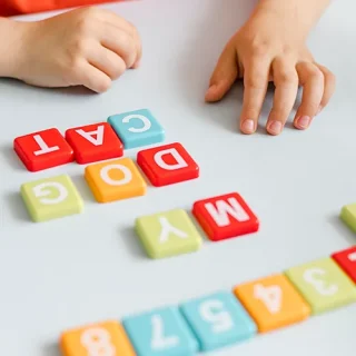 manos letras